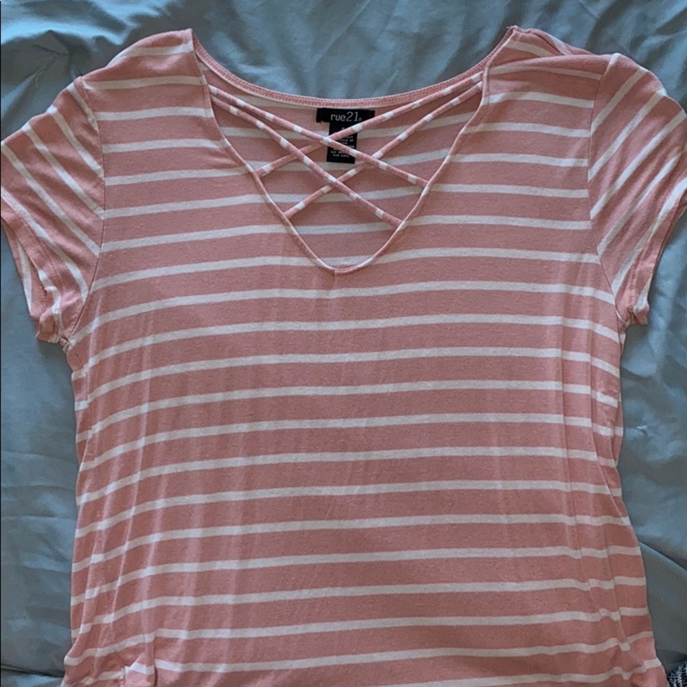 Pretty RUE21 Pink Top